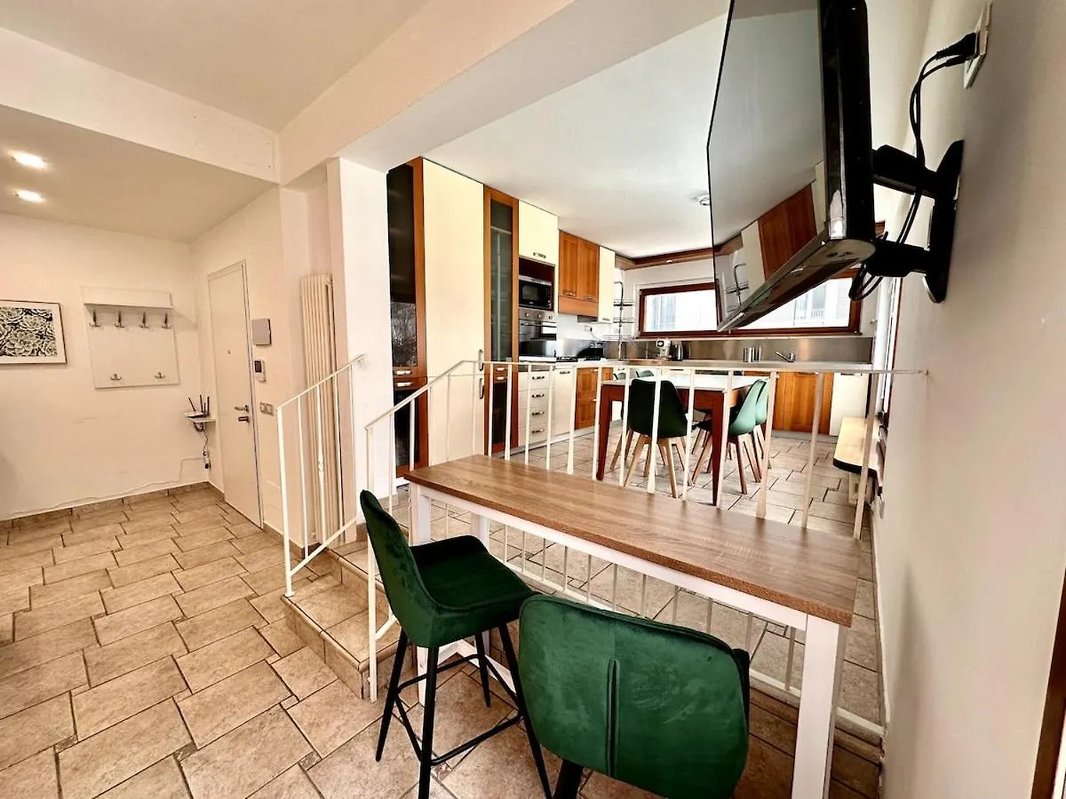 Exclusive Apartament E Depandance - Vle Dante - Riccione - Privacy Ed Enormi Spazi Nel Quartiere Piu Rinomato